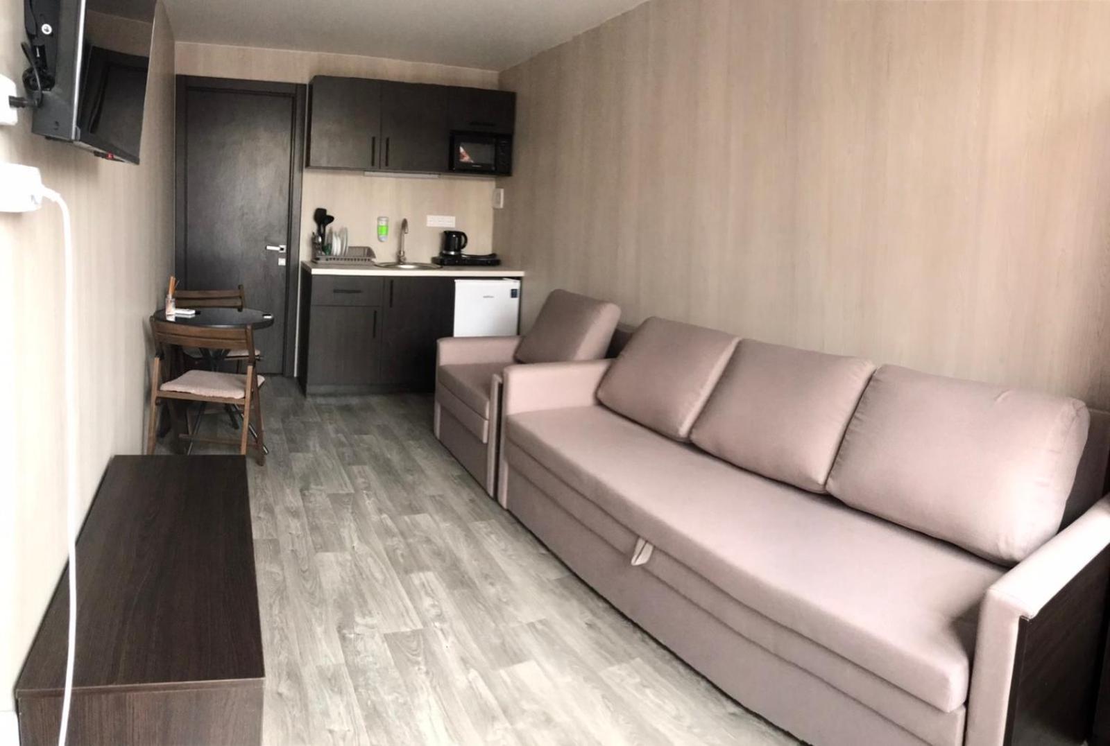База Відпочинку Шалена Жаба Novomoskovsk Extérieur photo