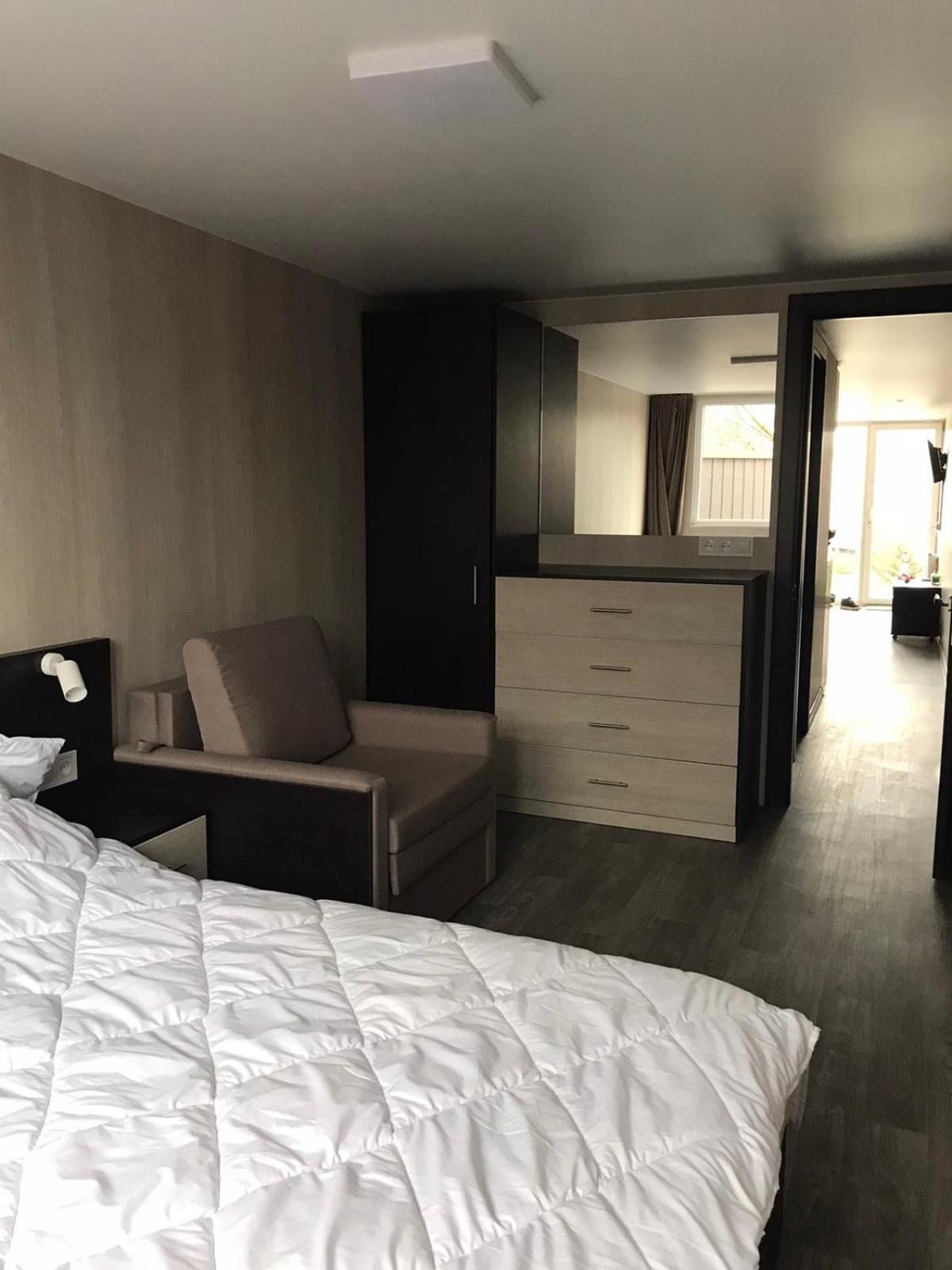 База Відпочинку Шалена Жаба Novomoskovsk Extérieur photo