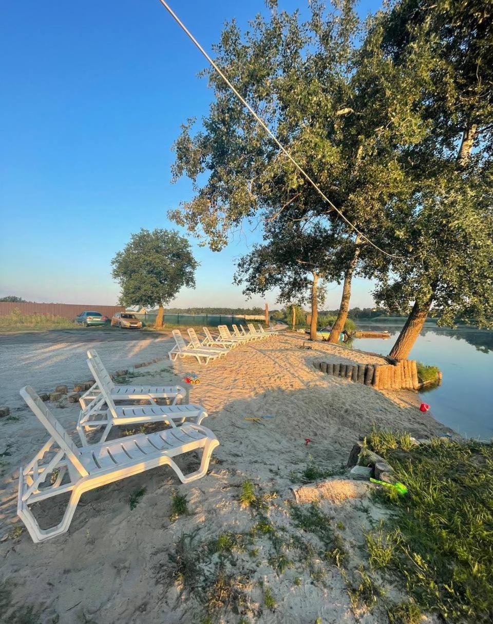 База Відпочинку Шалена Жаба Novomoskovsk Extérieur photo