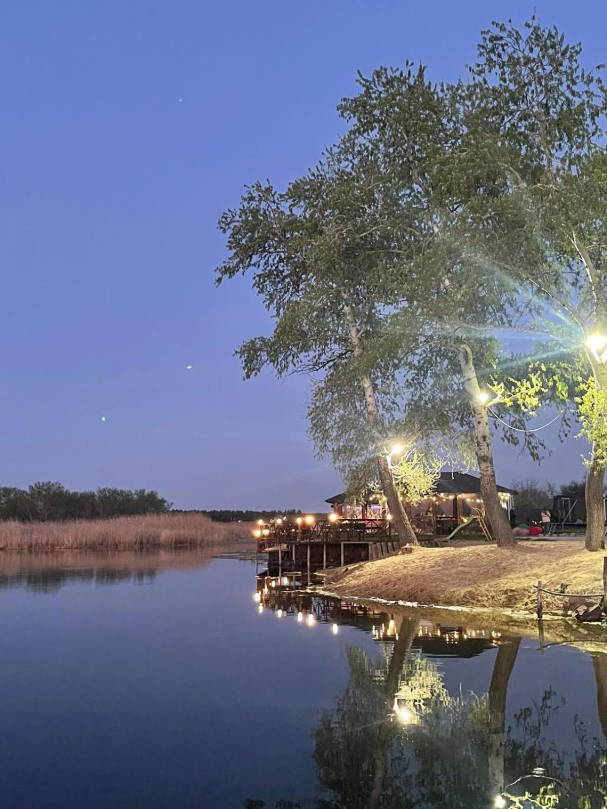 База Відпочинку Шалена Жаба Novomoskovsk Extérieur photo